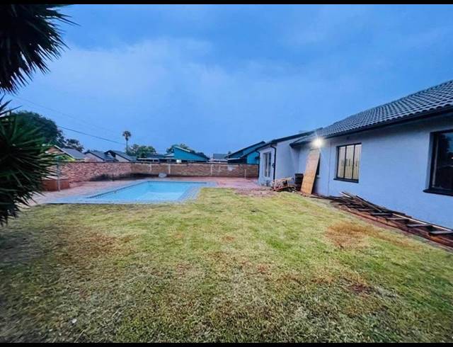 3 BEDROOM HOUSE FOR SALE IN ENNERDALE SOUTH